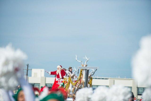 Dominion Christmas Parade 2016